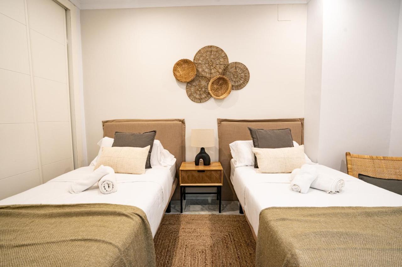 מאלגה Stay U-Nique Apartments Plaza Constitucion מראה חיצוני תמונה